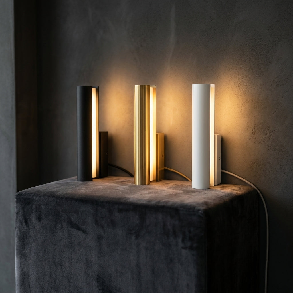 AURA LIGHT  ·  Plug-in wall light